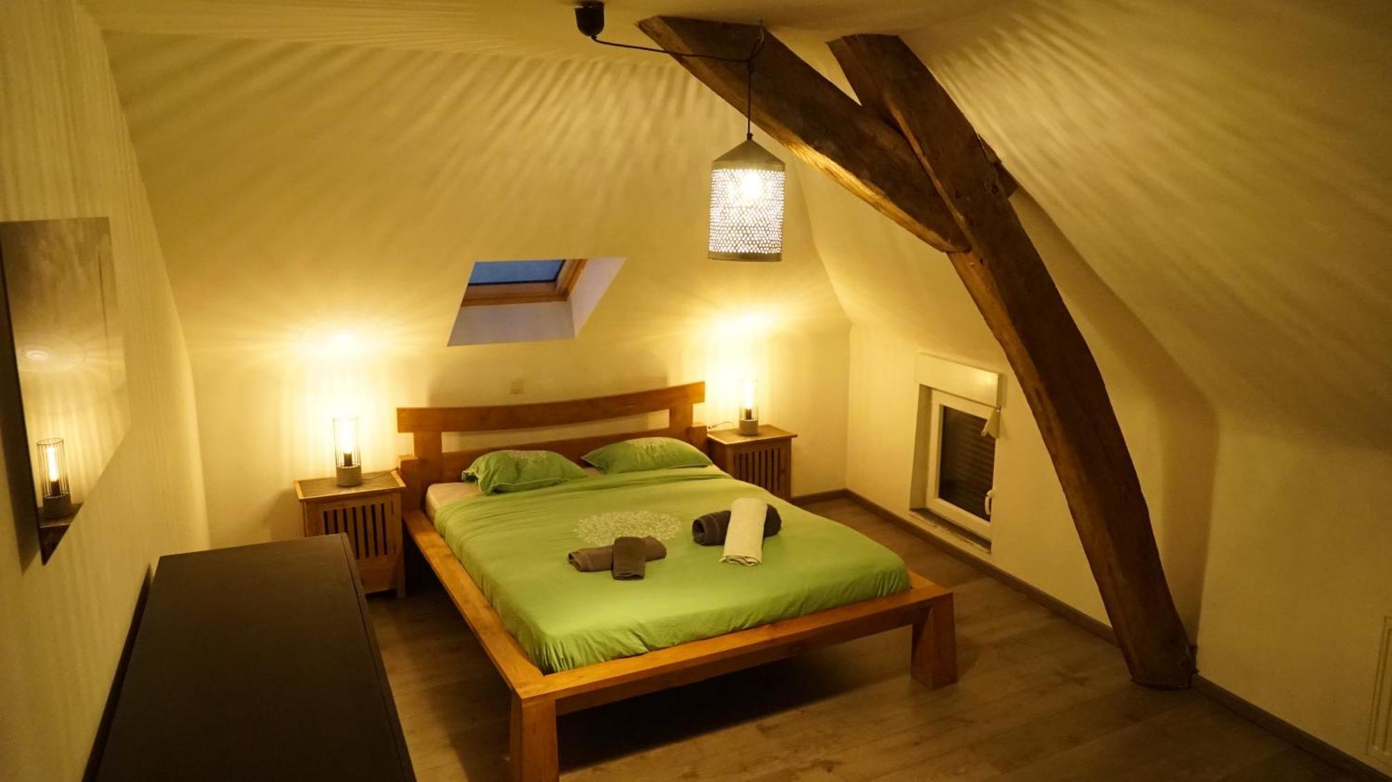 Maison 3 chambres proximité aéroport et grand axes Charleroi Extérieur photo