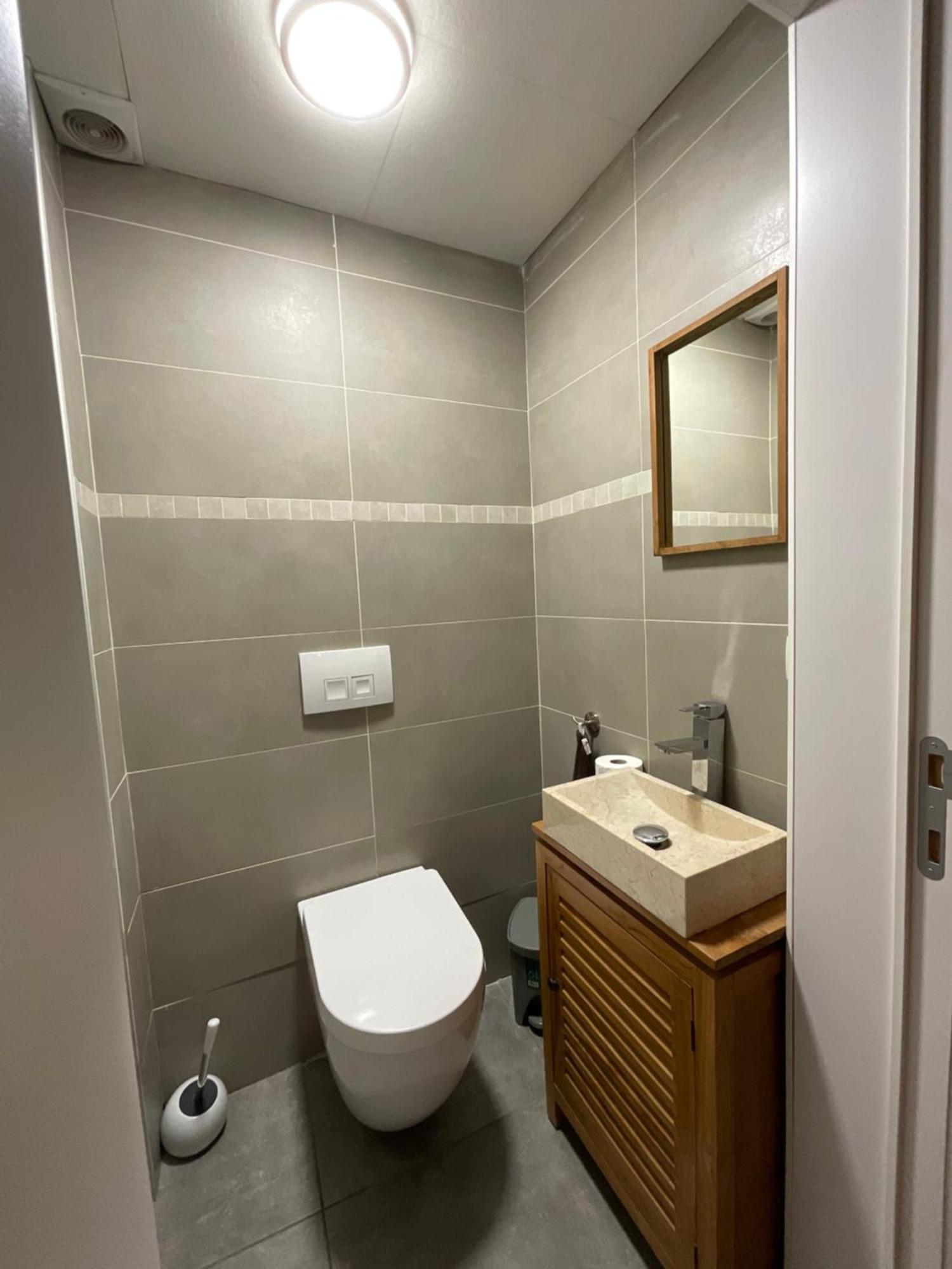 Maison 3 chambres proximité aéroport et grand axes Charleroi Extérieur photo