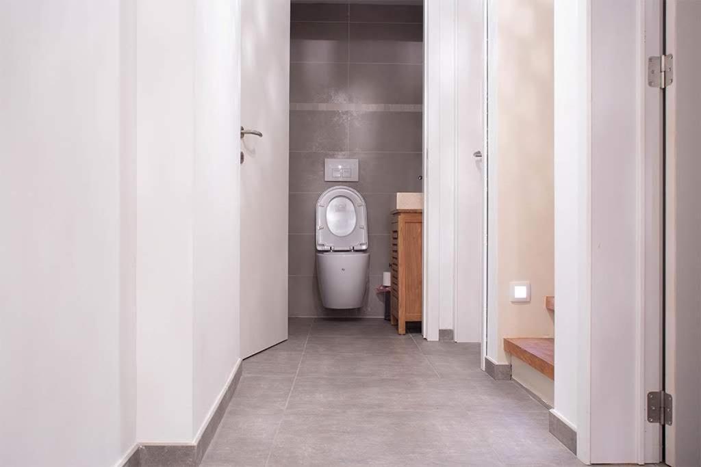 Maison 3 chambres proximité aéroport et grand axes Charleroi Extérieur photo