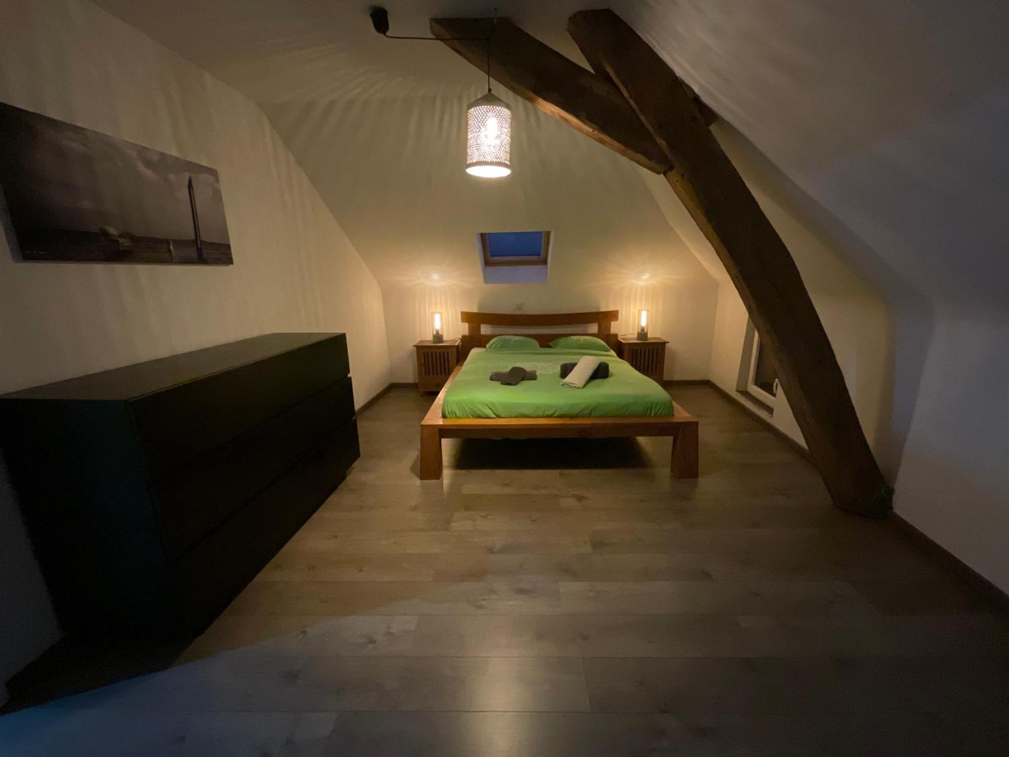 Maison 3 chambres proximité aéroport et grand axes Charleroi Extérieur photo